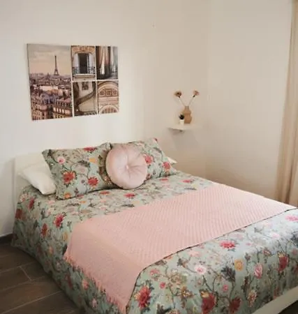 Semesterbostad Casa Mingo